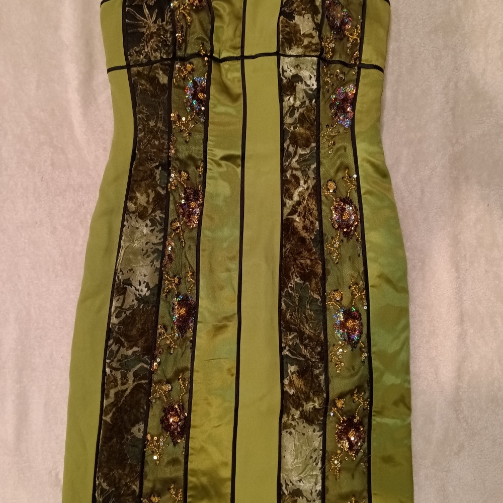 Kay Unger Elegant Green Strapless Sequin Design Dress Sz 6 - Picture 3 of 4